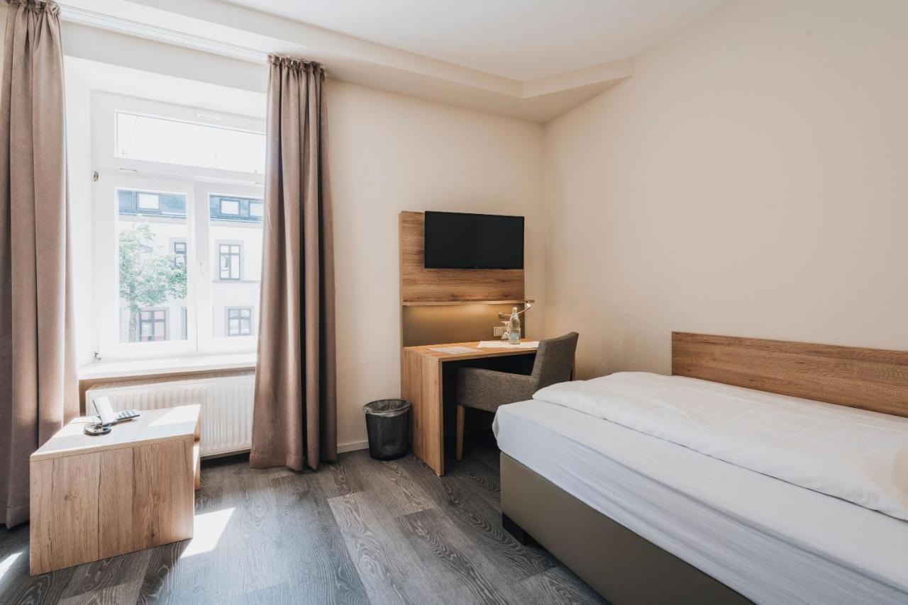Hotel Restaurant Roemer Merzig Luaran gambar
